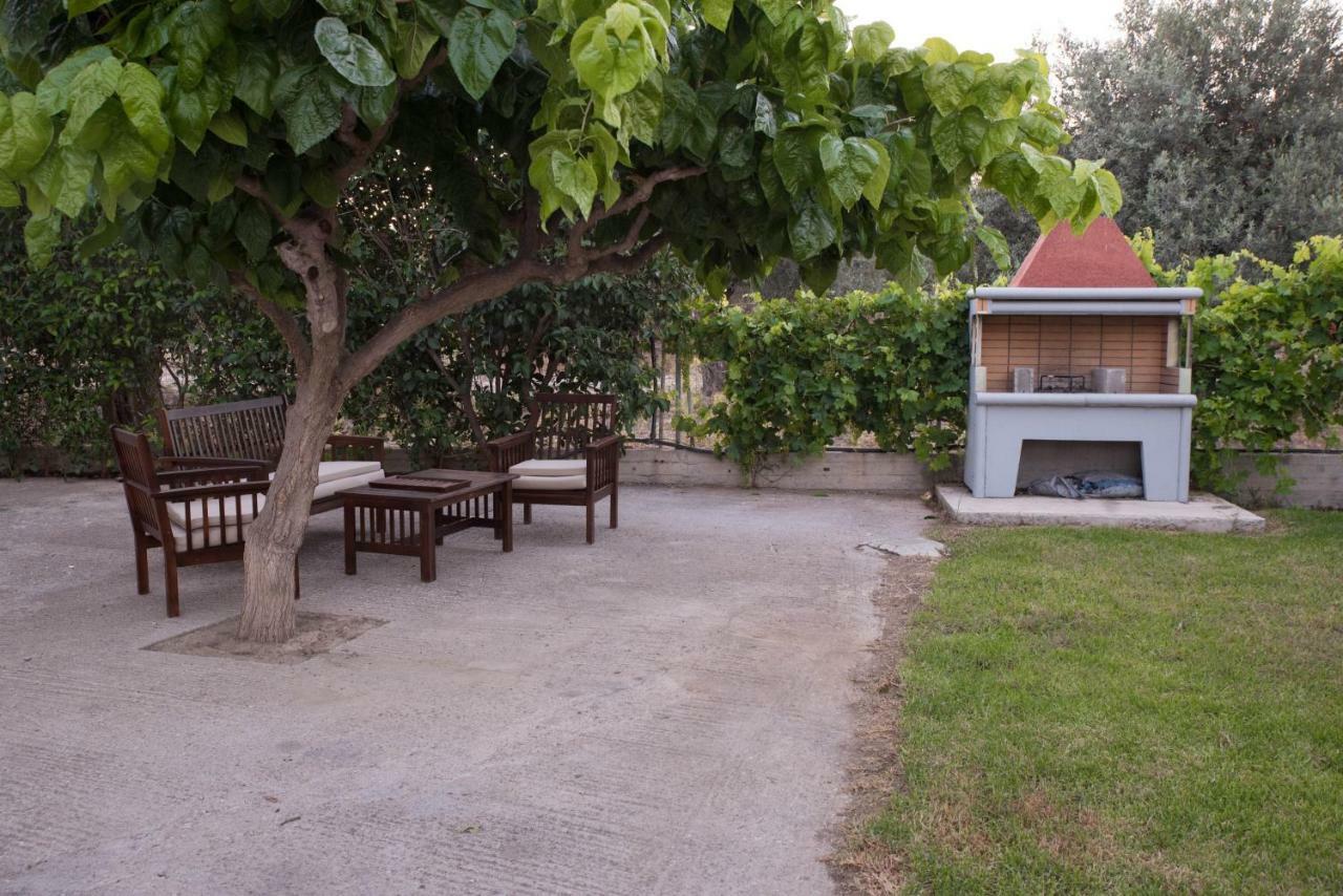 Villa Epavlis Хараки Экстерьер фото